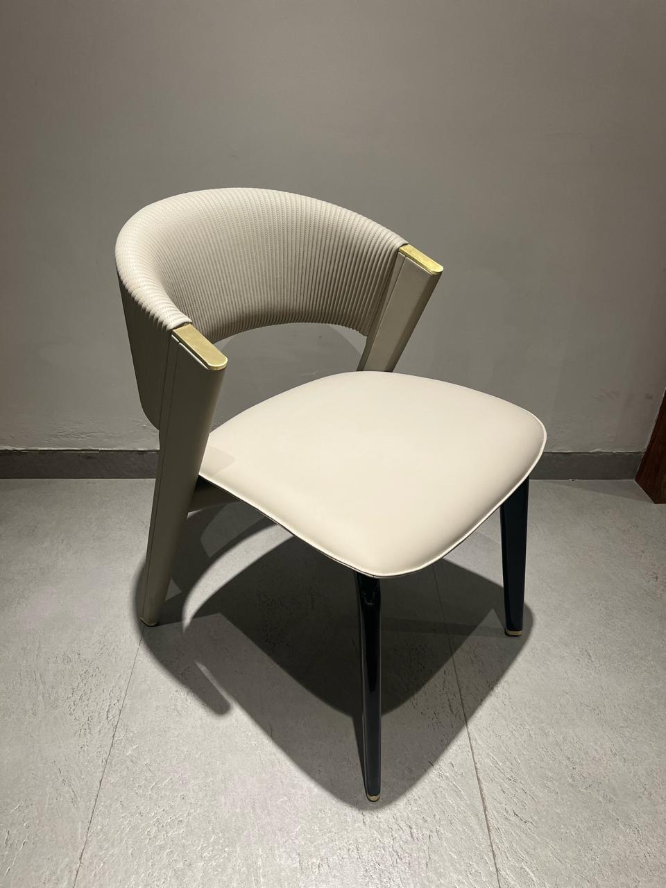 ATARA Dining Chair with Black Powder Coated Metal Legs - Perfect for Modern Home Dcor