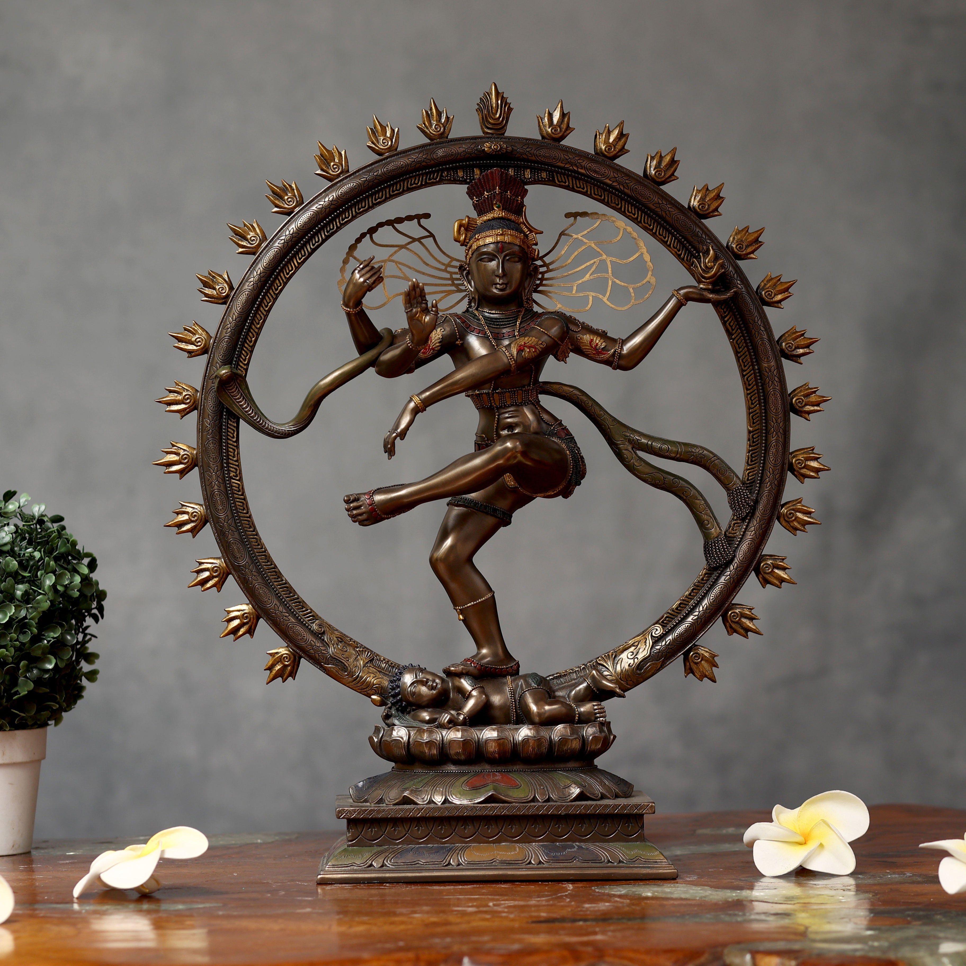 Lord Natraj Shiva Made of Bronze composite - 15.5 x 4 x 18 Inch, 2.6 Kg